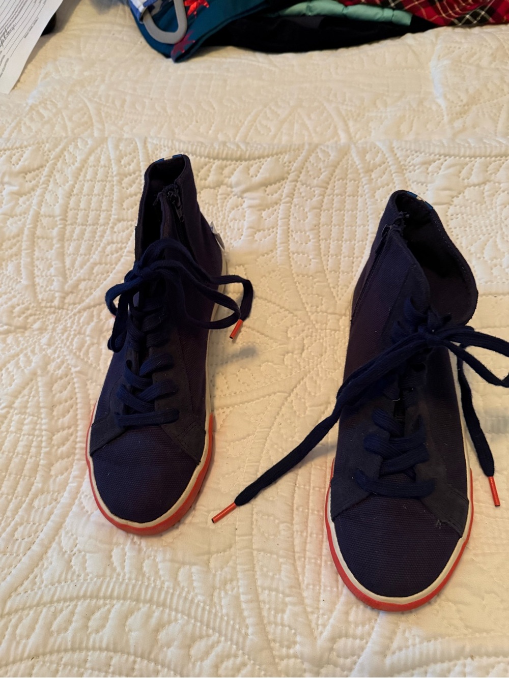 Mini Boden Navy High-Top Canvas Sneakers with Red Trim